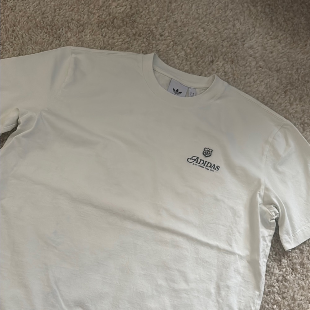 Adidas Cream Short Sleeve Tee Classic Style - 2024 Blue Summer Tour London